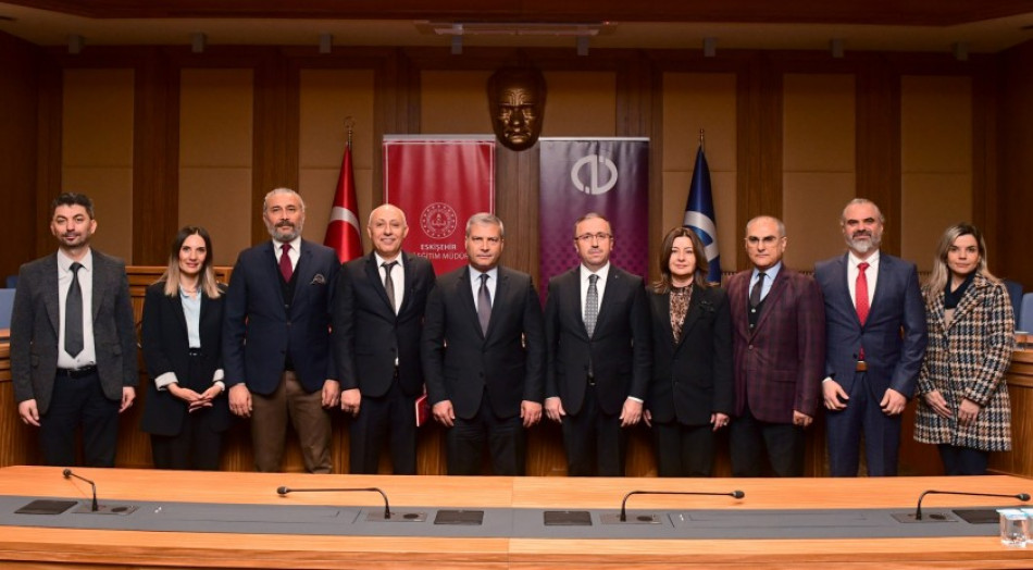 Anadolu Üniversitesi ve Eskişehir İl Milli Eğitim Müdürlüğü arasında iş birliği protokolü imzalandı