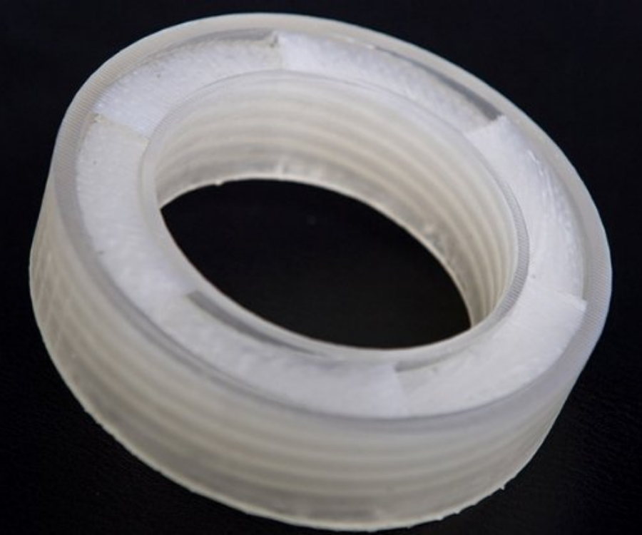 SESİ TUTAN ANCAK HAVAYI VE IŞIĞI GEÇİREN MALZEME