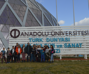 ANADOLU ÜNİVERSİTESİ TÜRK TÜRK DÜNYASI BİLİM, KÜLTÜR VE SANAT MERKEZİ VE ESMİNİATÜRK GEZİSİ